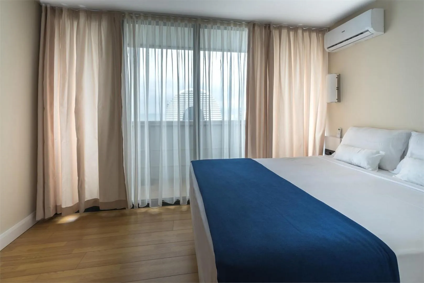 Orbi City Best Hotel Skyskraper Батуми