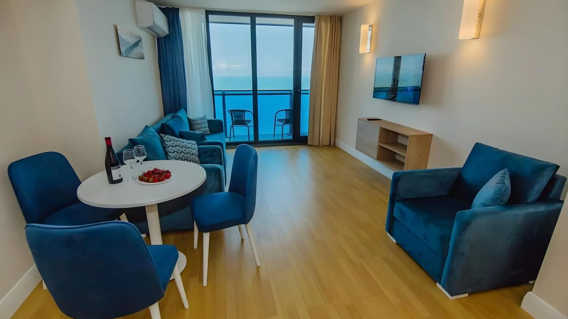 Orbi City Best Hotel Skyskraper Батуми 0*,  Грузия