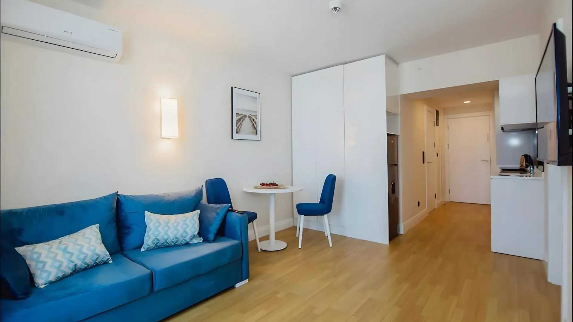 Orbi City Best Hotel Skyskraper Батуми Апартаменты