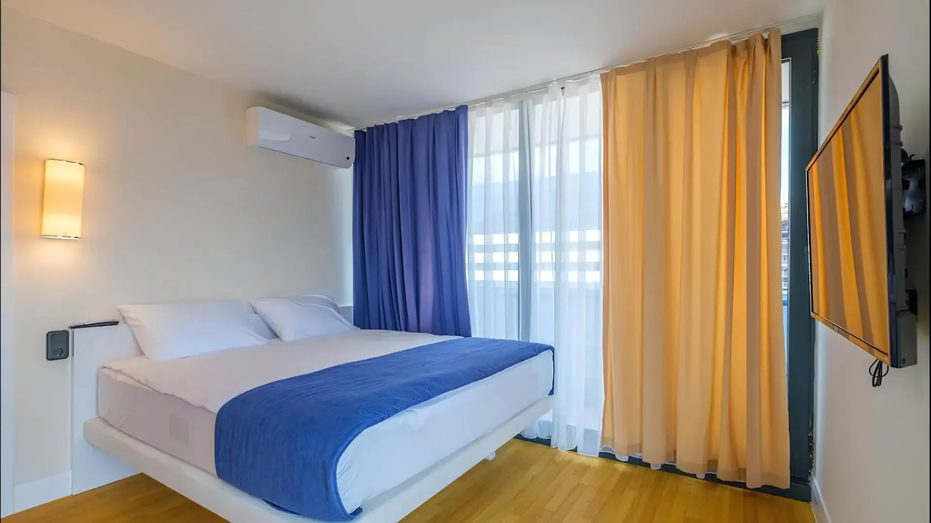 Orbi City Best Hotel Skyskraper Батуми Грузия